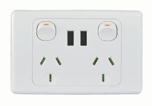 Trader COPP2USB2G PUMAUSB Fully Integrated Dual USB Charger Power Point 1 Trader COPP2USB2G PUMAUSB Fully Integrated Dual USB Charger Power Point